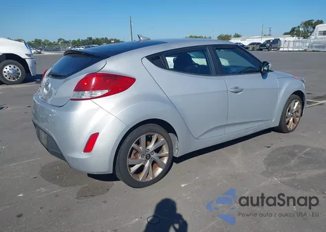 2016 Hyundai Veloster z USA, uszkodzony, nr VIN KMHTC6AD1GU275559